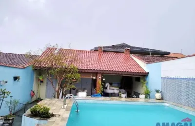 Casa com 3 quartos à venda no centro, jacareí  por r$ 720.000