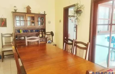Casa com 3 quartos à venda no centro, jacareí  por r$ 1.000.000