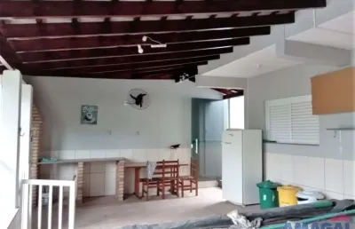 Casa com 5 quartos à venda na cidade salvador, jacareí  por r$ 530.000