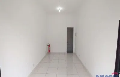 Sala comercial para alugar no centro, jacareí  por r$ 1.700