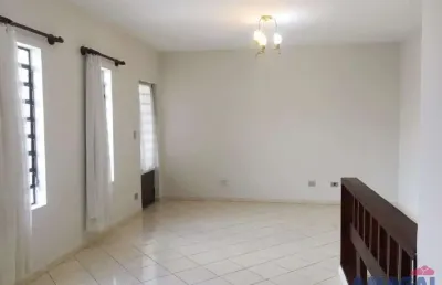 Casa com 3 quartos à venda no centro, jacareí  por r$ 550.000