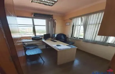 Sala comercial à venda no centro, jacareí  por r$ 180.000