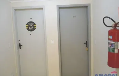 Apartamento com 2 quartos à venda no centro, jacareí  por r$ 250.000