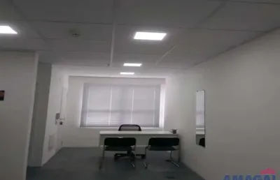 Sala comercial à venda no centro, jacareí  por r$ 248.000