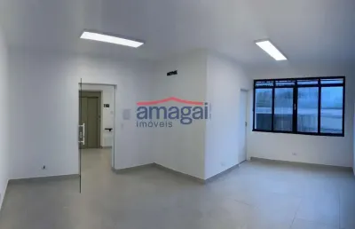 Sala comercial para alugar no centro, jacareí  por r$ 30.000