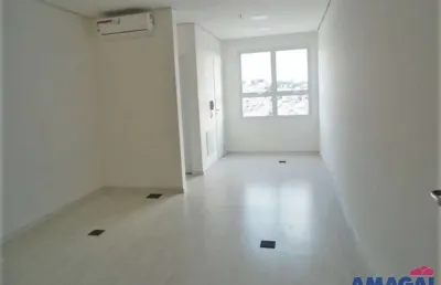 Sala comercial à venda no centro, jacareí  por r$ 250.000