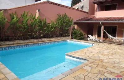 Casa com 6 quartos à venda no jardim santa maria, jacareí  por r$ 1.200.000