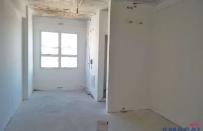Sala comercial à venda no centro, jacareí  por r$ 295.000