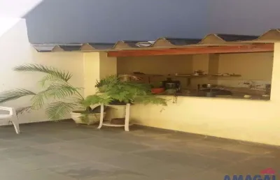 Casa com 4 quartos à venda no centro, jacareí  por r$ 450.000