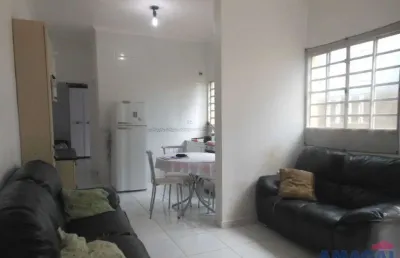 Casa com 2 quartos à venda no parque imperial, jacareí  por r$ 220.000