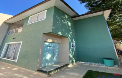 Casa com 4 quartos à venda no loteamento villa branca, jacareí  por r$ 900.000