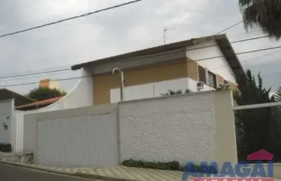 Casa em condomínio fechado com 3 quartos à venda no jardim américa, jacareí  por r$ 1.800.000