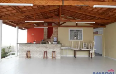 Casa com 6 quartos à venda no centro, jacareí  por r$ 1.500.000