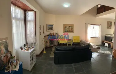 Casa com 3 quartos para alugar no jardim santa maria, jacareí  por r$ 3.750