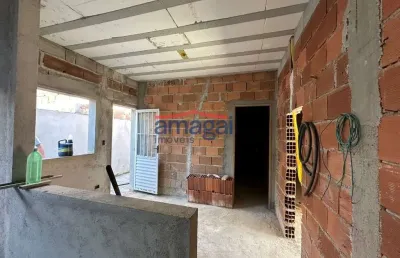 Casa com 4 quartos à venda no jardim paraíso, jacareí  por r$ 370.000