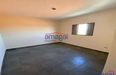 Casa com 2 quartos à venda no jardim jacinto, jacareí  por r$ 360.000