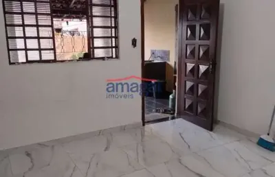 Casa com 2 quartos à venda no jardim do vale, jacareí  por r$ 300.000