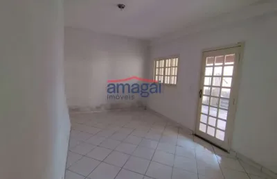 Casa com 2 quartos à venda no jardim independência, jacareí  por r$ 320.000