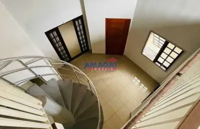 Casa com 3 quartos para alugar no jardim terras de são joão, jacareí  por r$ 3.500