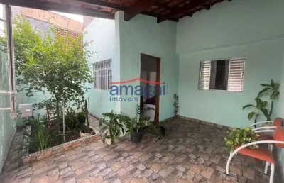 Casa com 2 quartos à venda no jardim paraíba, jacareí  por r$ 320.000