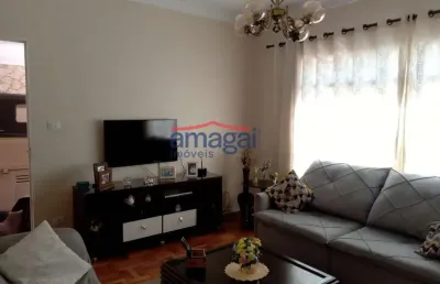 Casa com 3 quartos à venda no centro, jacareí  por r$ 630.000