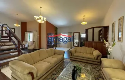Casa com 2 quartos para alugar no parque itamarati, jacareí 
