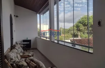Casa com 4 quartos à venda no jardim santa maria, jacareí  por r$ 850.000