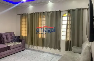 Casa com 3 quartos para alugar no jardim das indústrias, jacareí  por r$ 5.500
