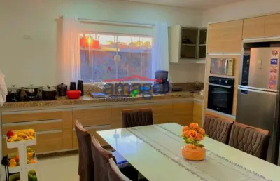 Casa com 4 quartos à venda no parque dos príncipes, jacareí  por r$ 660.000