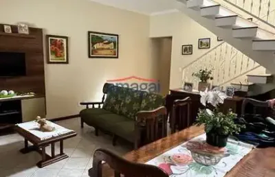 Casa com 4 quartos para alugar no jardim satélite, são josé dos campos 