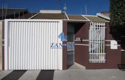 Casa com 3 quartos para alugar na rua carlos gomes, 2480, jardim independência, sarandi por r$ 1.900