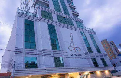 Apartamento com 3 dormitórios à venda, 133 m² por r$ 2.100.000,00 - centro - itapema/sc