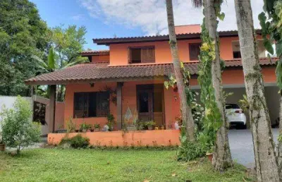 Casa com 3 quartos à venda na servidão antônio irineu da silva, 210, córrego grande, florianópolis por r$ 1.650.000
