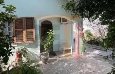 Casa com 4 quartos à venda na rua alba dias cunha, 208, trindade, florianópolis por r$ 950.000