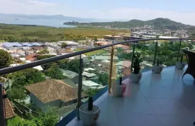Casa com 4 quartos à venda na rua pedra de listras, 325, saco grande, florianópolis por r$ 1.250.000