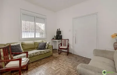 Casa com 3 quartos à venda na Avenida dos Cubanos, Partenon, Porto Alegre