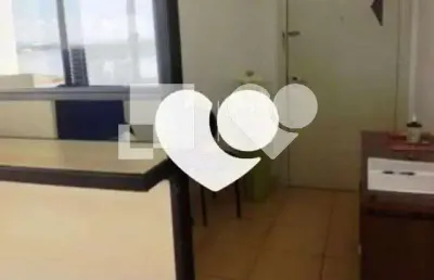 Sala comercial à venda na Avenida Mauá, Centro Histórico, Porto Alegre