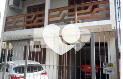 Casa com 3 quartos à venda na Rua Veador Porto, Santana, Porto Alegre