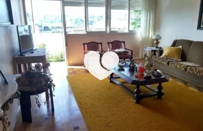 Casa com 3 quartos à venda na Rua Eurico Lara, Medianeira, Porto Alegre