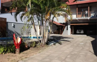 Casa com 4 quartos à venda em chácara das pedras - rs