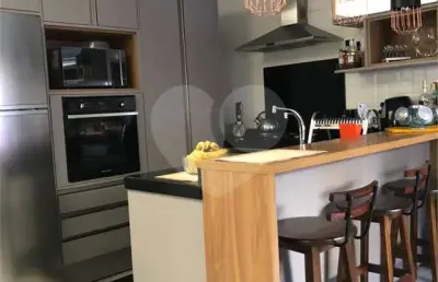 Casa com 3 quartos à venda na Rua Desembargador Almiro Cauduro, Vila Ipiranga, Porto Alegre