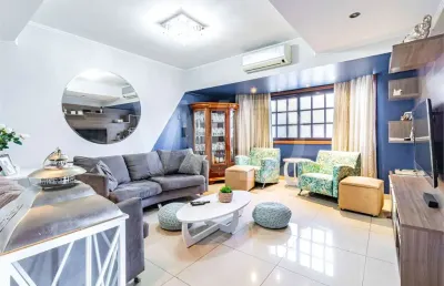 Casa com 3 quartos à venda na Rua Jornal O Povo, Vila Ipiranga, Porto Alegre