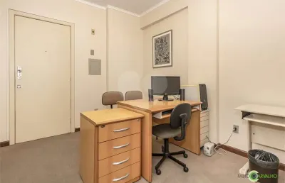 Sala comercial à venda na Rua dos Andradas, Centro Histórico, Porto Alegre