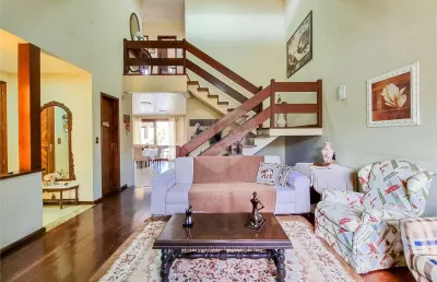 Casa com 3 quartos à venda na Rua Adão Pinheiro da Silva, Ipanema, Porto Alegre