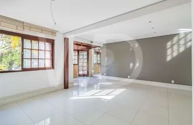Casa com 4 quartos à venda na Avenida Iguassu, Petrópolis, Porto Alegre