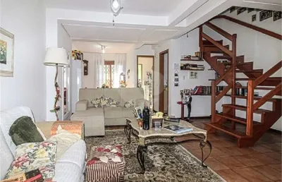 Casa com 3 quartos à venda na Avenida da Cavalhada, Cavalhada, Porto Alegre