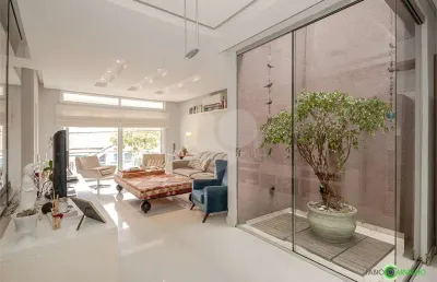 Casa com 3 quartos à venda na Rua Caracas, Jardim Lindóia, Porto Alegre