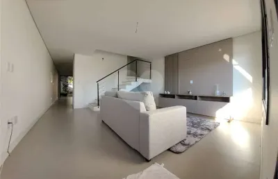 Casa com 3 quartos à venda em chácara das pedras - rs