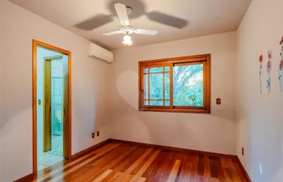 Casa com 3 quartos à venda na Estrada Afonso Lourenço Mariante, Vila Nova, Porto Alegre