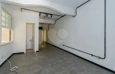 Apartamento com 2 quartos à venda na Rua Santo Antônio, Independência, Porto Alegre